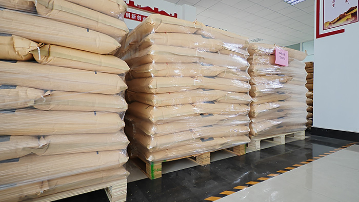 微晶石蜡在轮胎生产中的作用